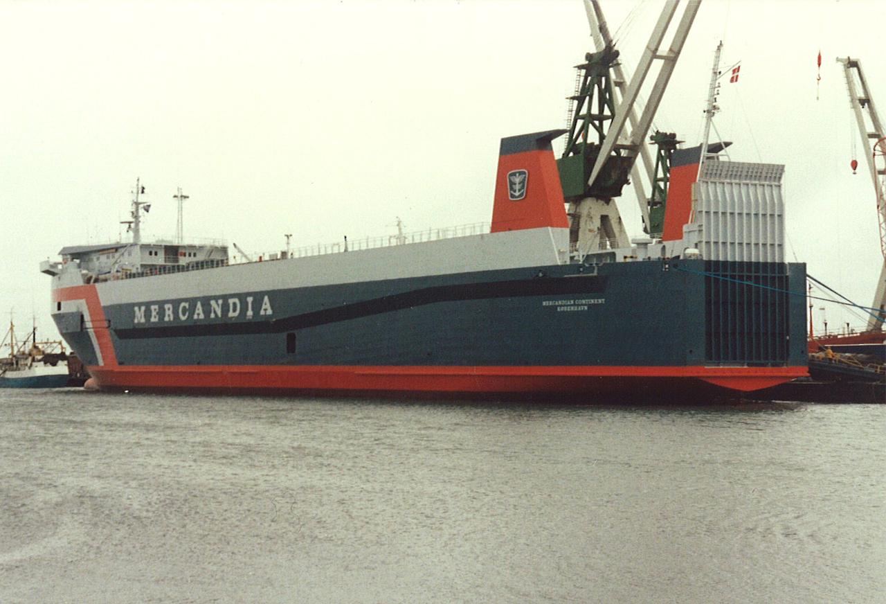 Accommodation Vessel Dan Swift