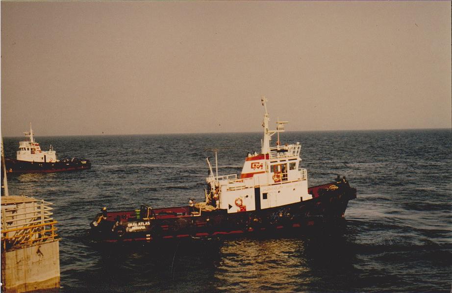 Isla Mondragon