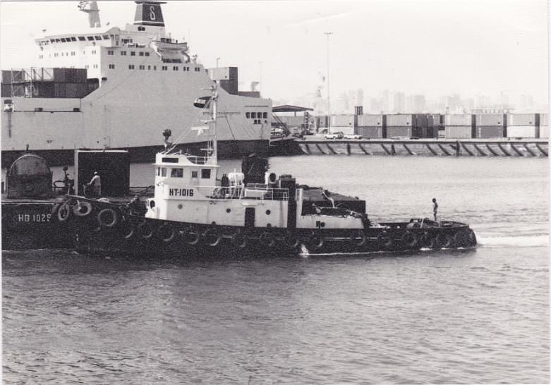 Hyundai Ht 1016