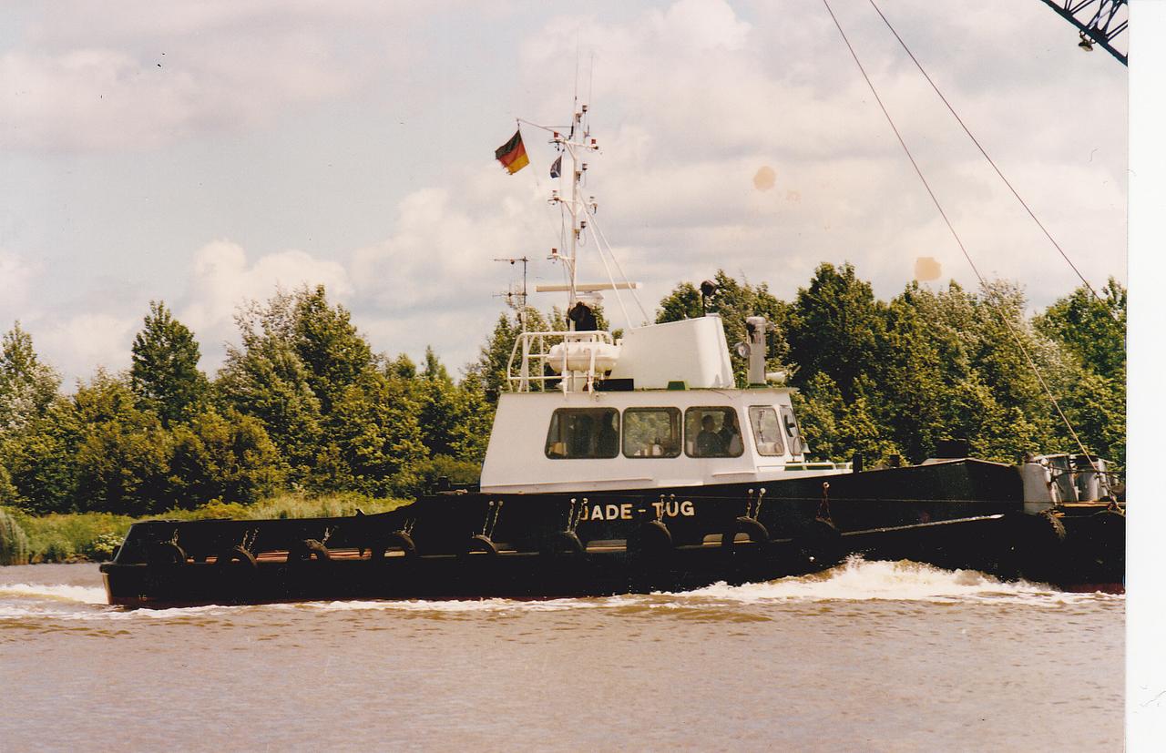Jade Tug