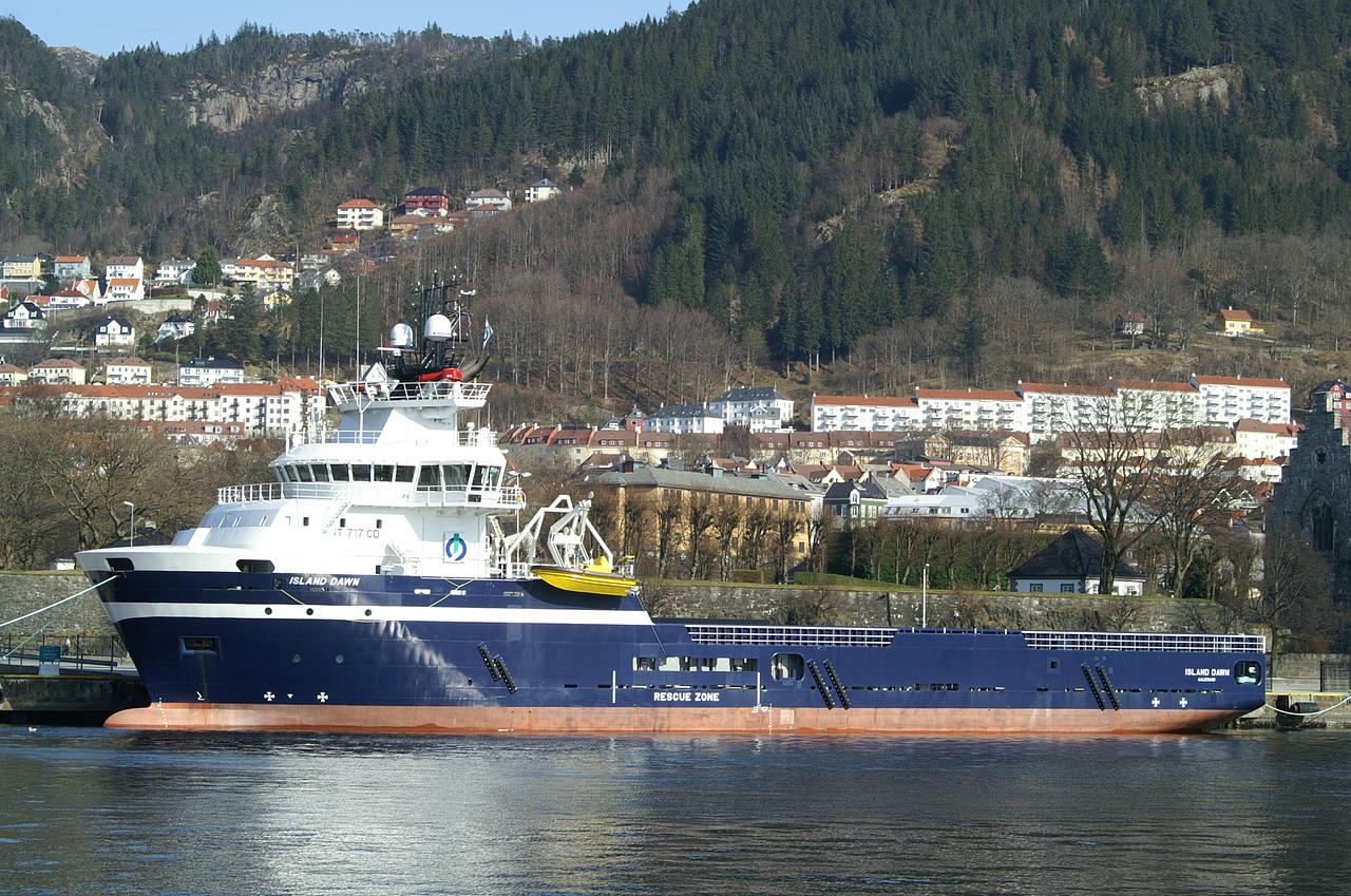 Island Contender