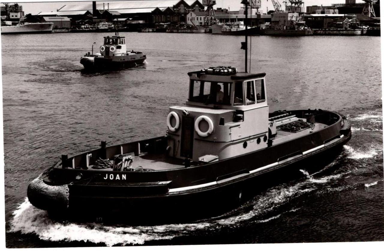 Joan (A 190)