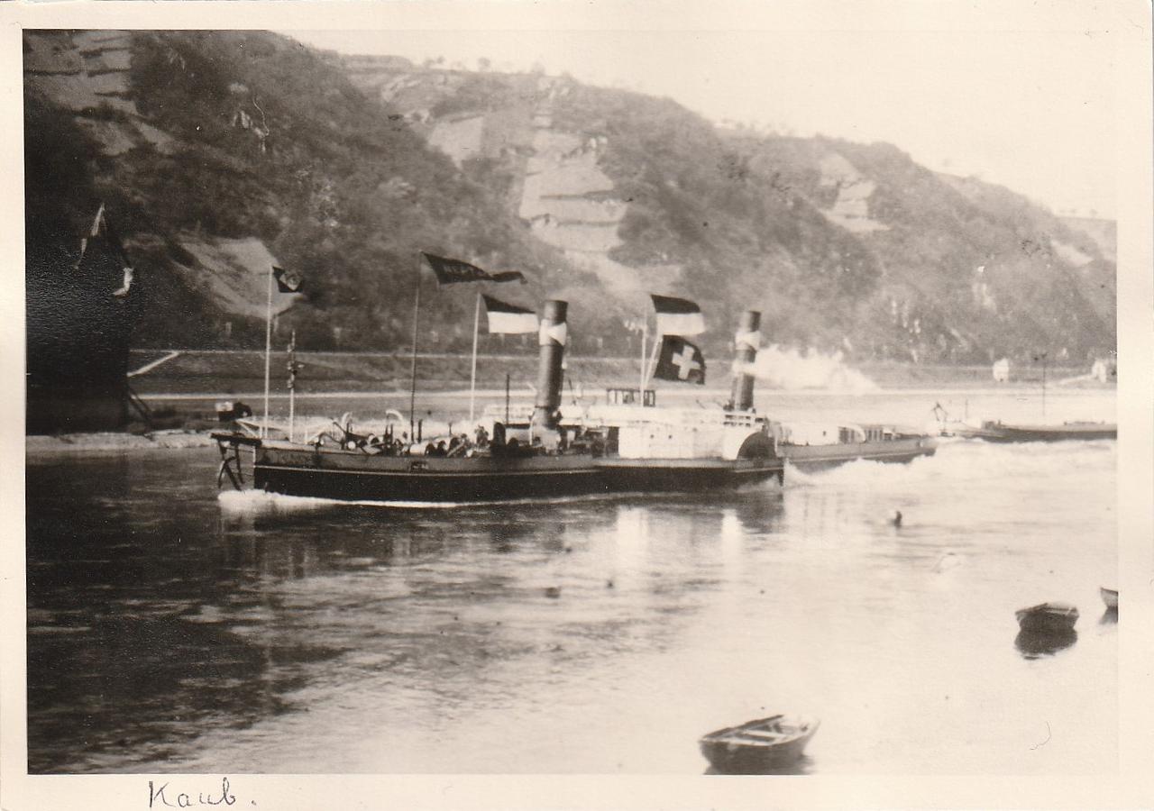 Motorbarge Amandis