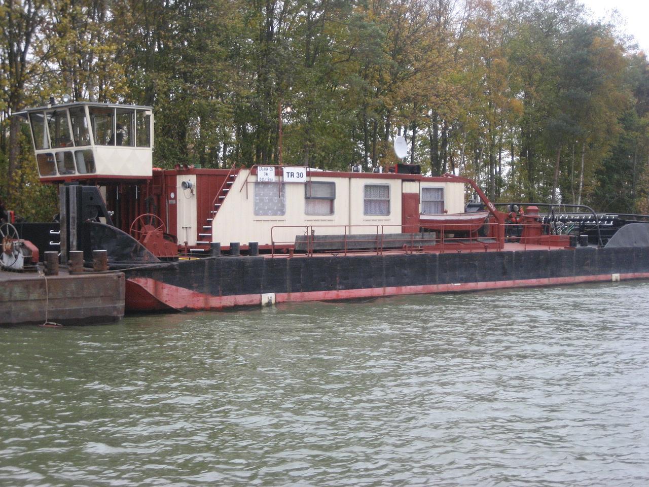 Tr 30