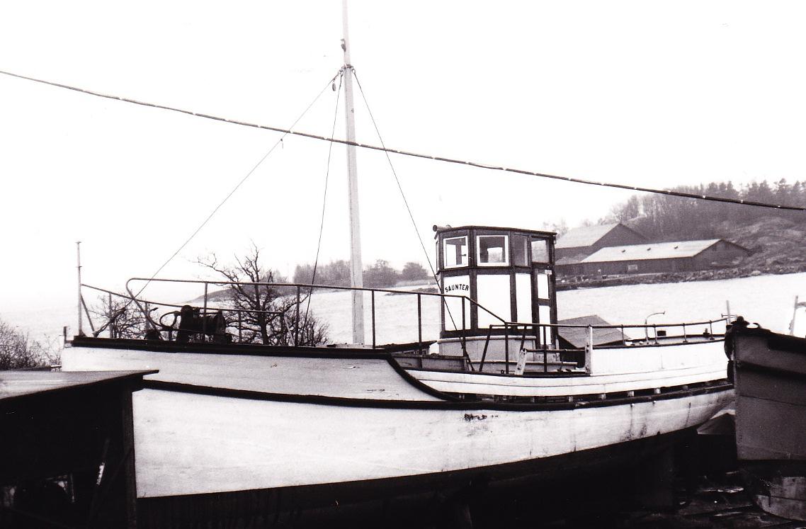 Saunter