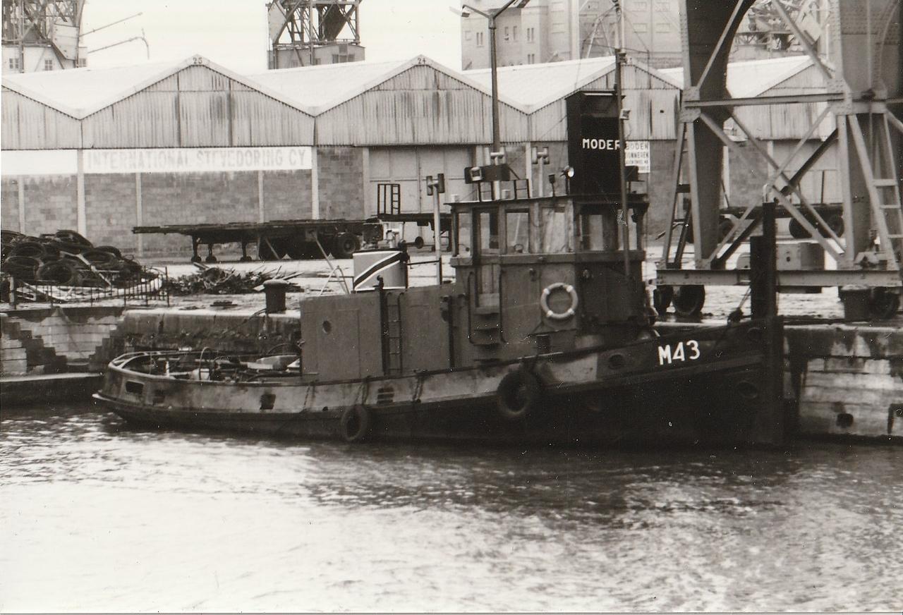 Moder (M 43)