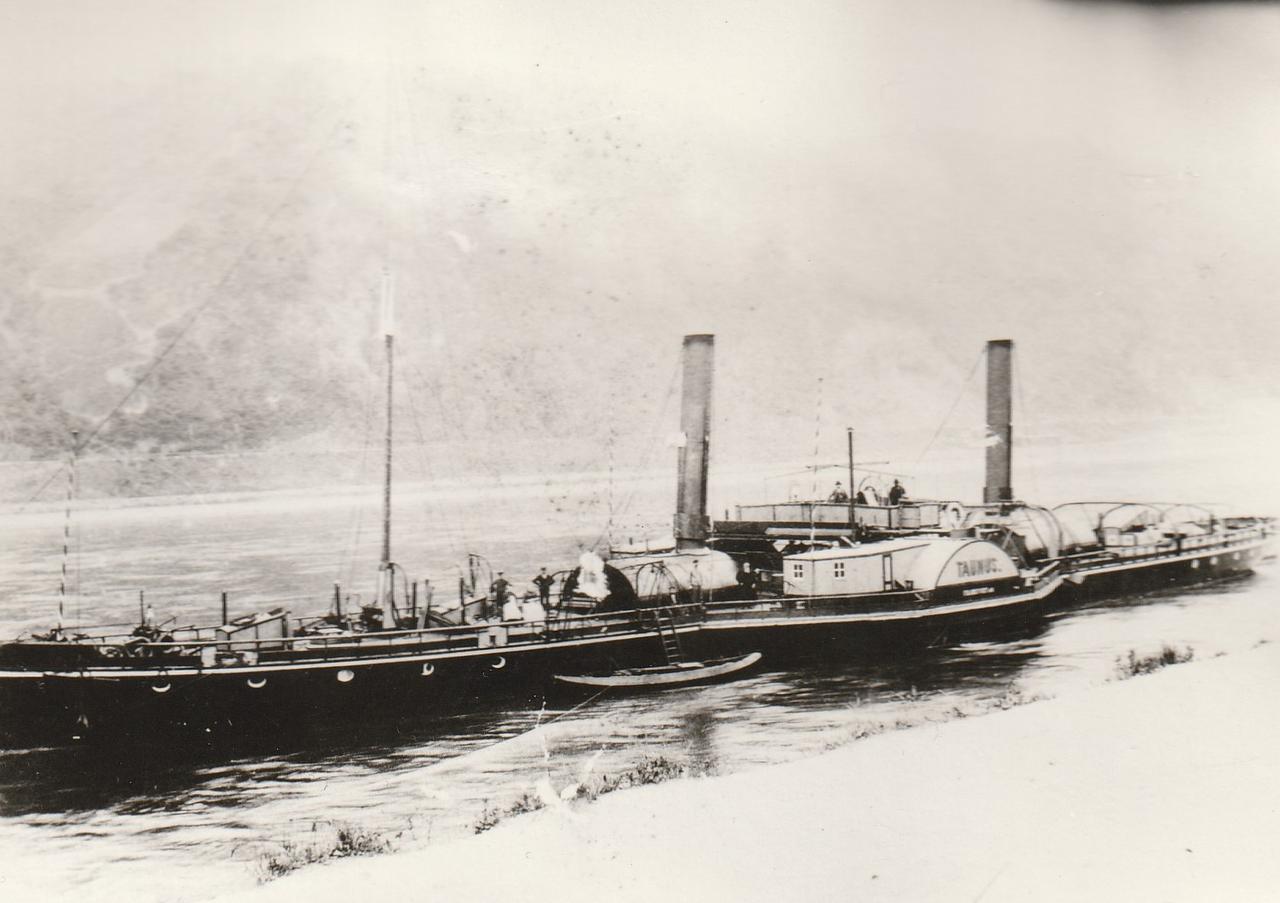 Sleepvrachtschip Alt